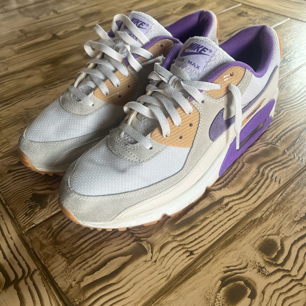 Nike Air Max Sneakers - White, Purple, Tan